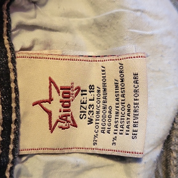 LA IDOL DENIM CAPRI - Picture 7 of 7